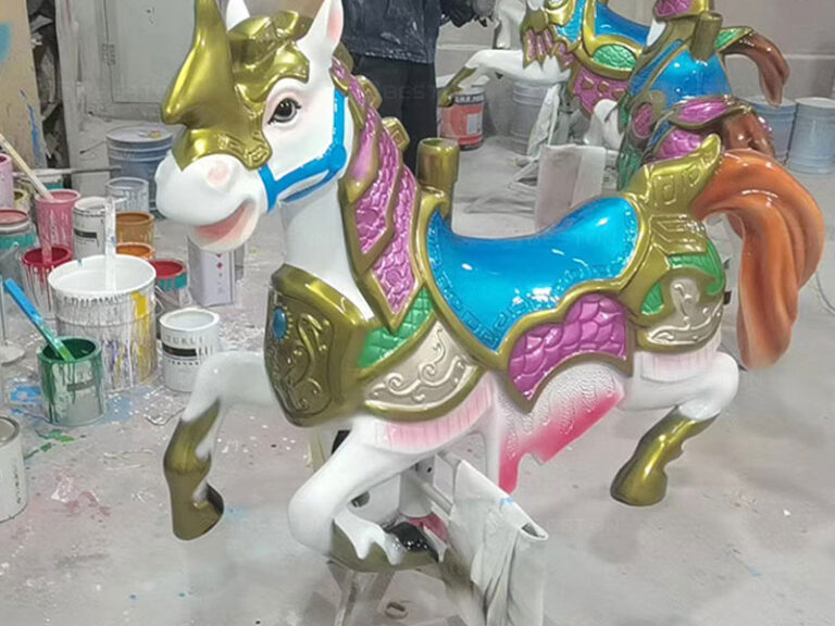 Why customizing amusement park rides has been popular?